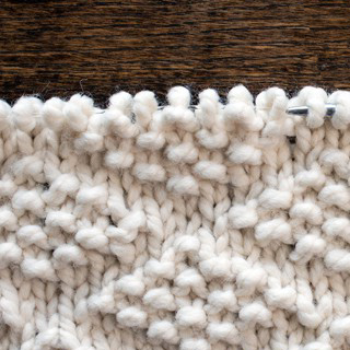 1 Year Challenge: 52 weeks of knit stitches. Weeks 44-48 - Arianna Frasca