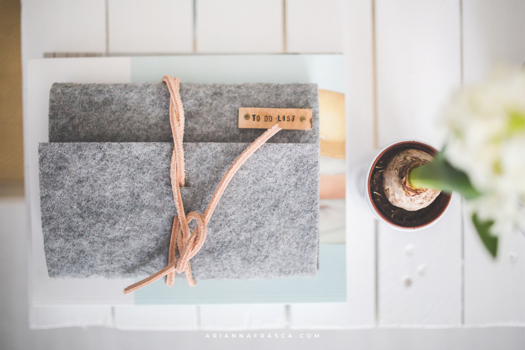 How to Create a Content Calendar for your Knit Business