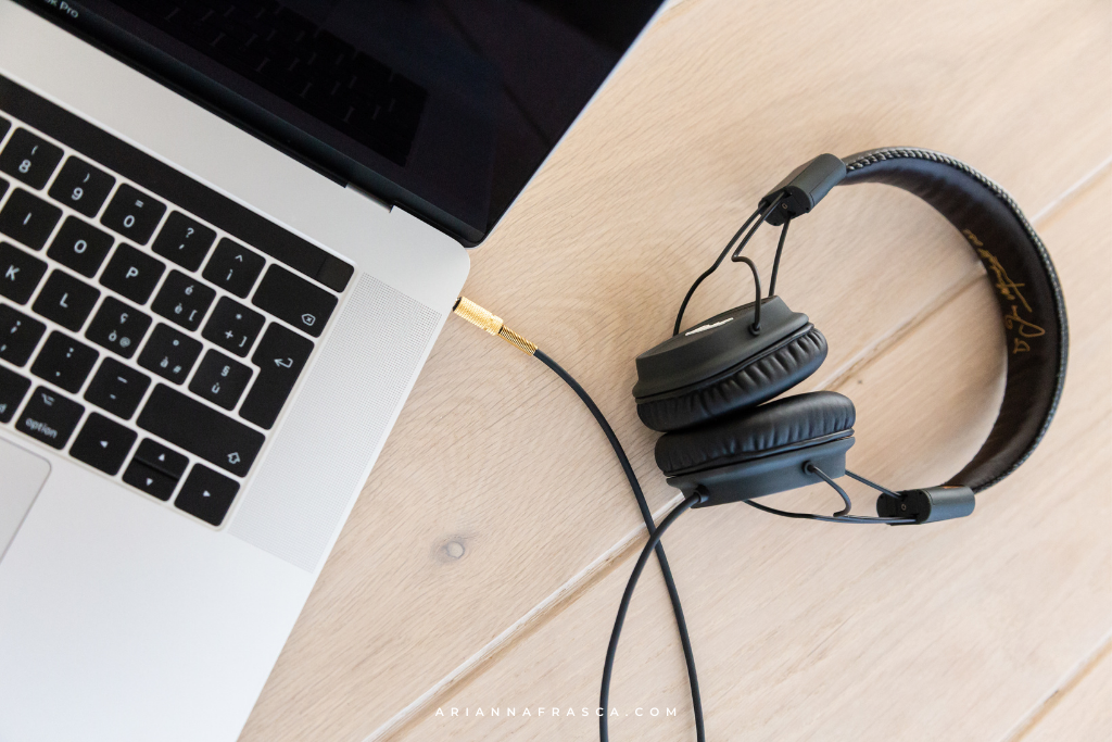 10 Podcasts for the Creative Entrepreneur