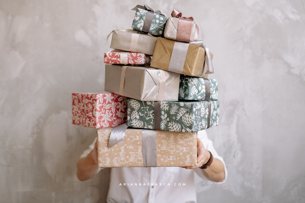 The Ultimate Holiday Knitting Guide: Make Handmade Gifts for Christmas