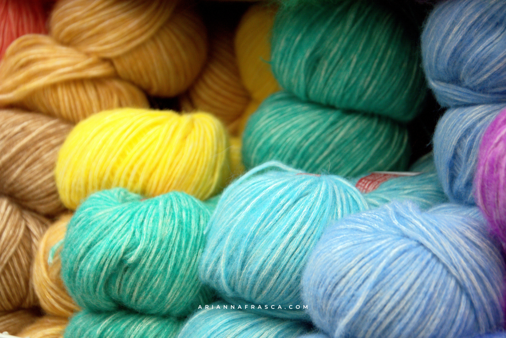 Here is Your Guide to the Charm of Medium Yarn