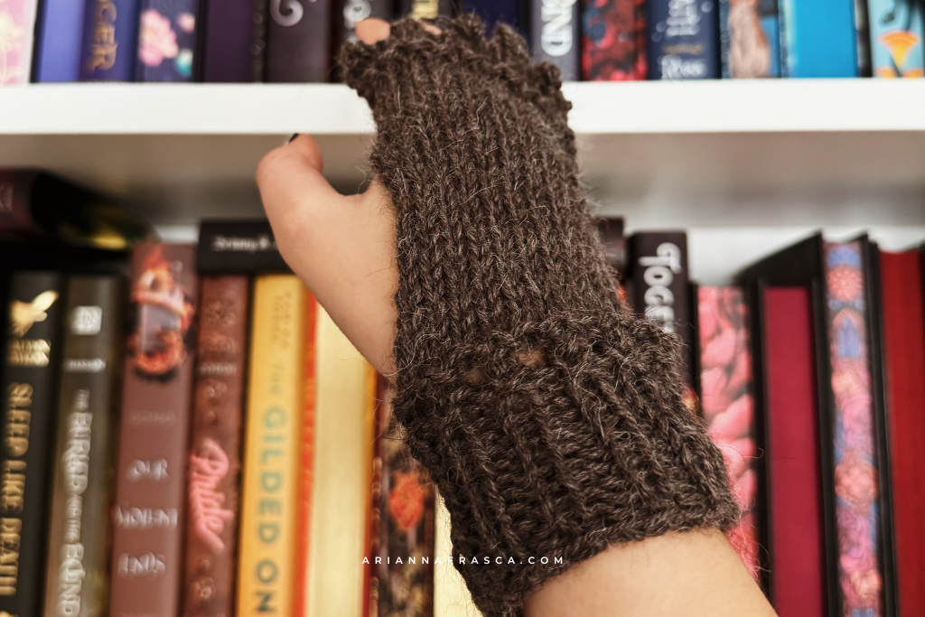 Vanilla Fingerless Gloves (Free Pattern + Tutorial!)